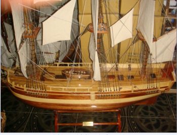 HMS BOUNTY - Wooden old model ship - Handmade - Size 50cm Length