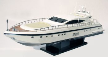 MAGUSTA - Wooden speed boat model - Handmade - Size 87cm Length